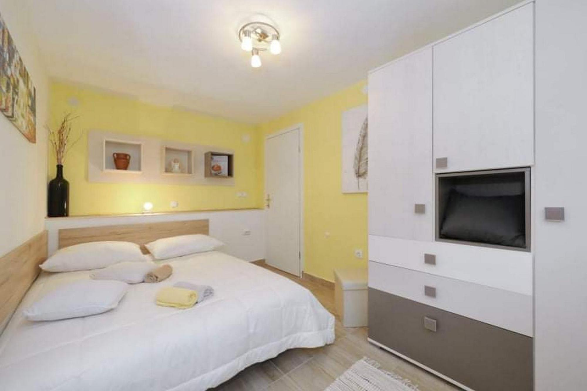 Rustic Retreat Apartman Zadar